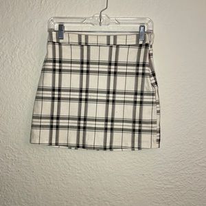 Plaid mini skirt
